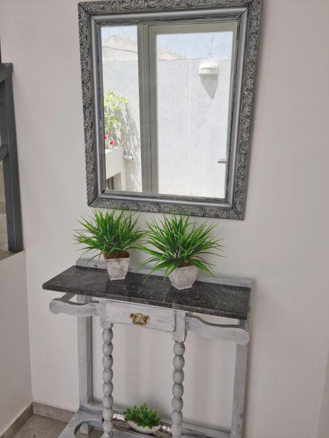 Apartment Aliaga *